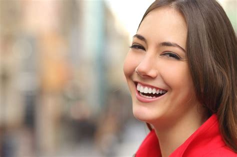 The Healing Power of Smile Magic: How Smiling Can Overcome Challenges
